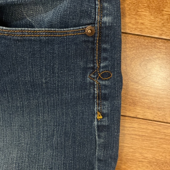 Lucky Brand Sofia Straight Leg  size 8/29 Jeans - Picture 5 of 8